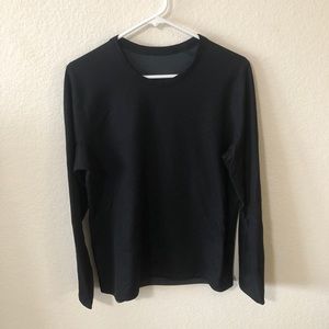 Lululemon Black Reversible Longsleeve M